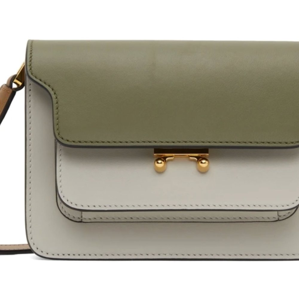 Marni - Neutral and green Trunk bag.